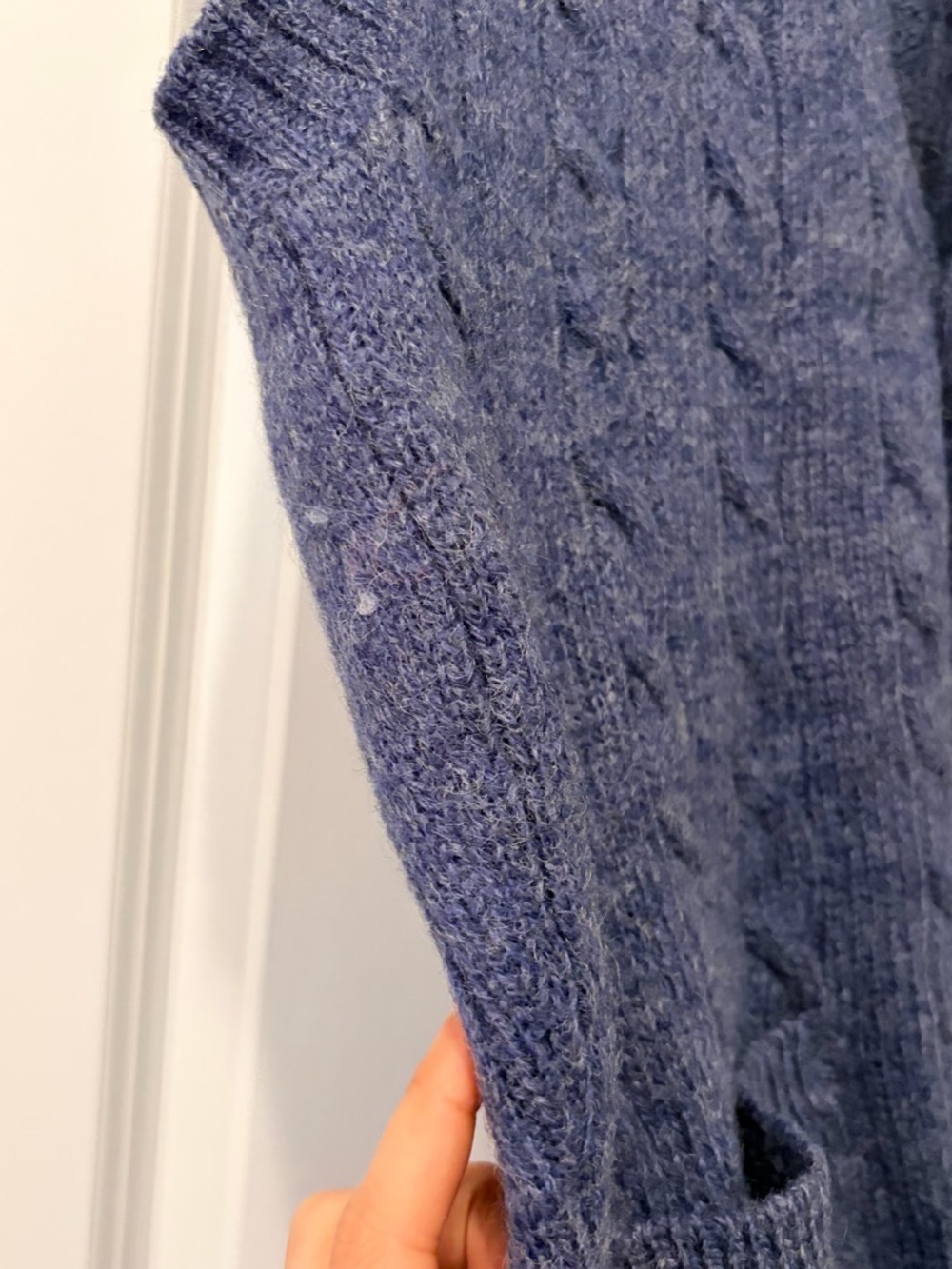 Vintage Calvin Klein Scotland 100% Shetland Wool Cable Knit Button-Up Vest - S - Picture 7 of 11